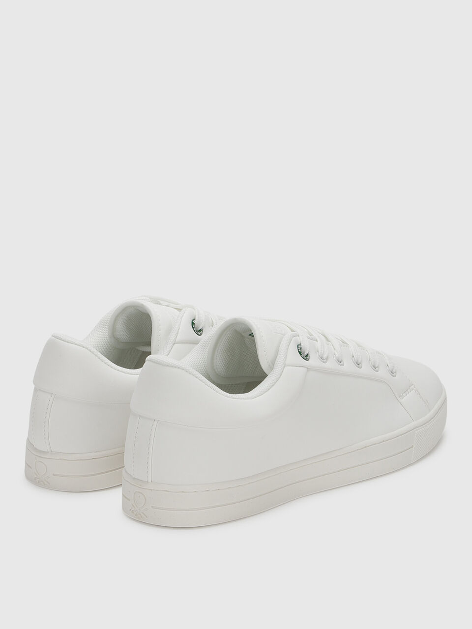CORE CLASSIC SNEAKER image number 2
