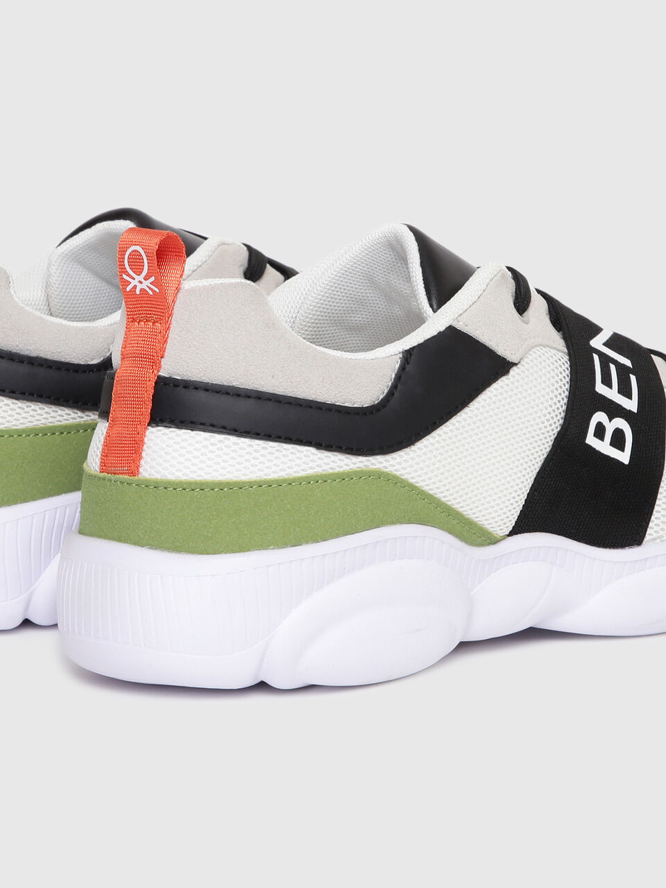 PU Mesh Sneaker With Elastic image number 2