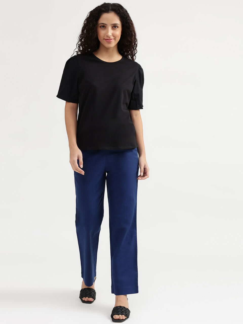 Short Sleeve Knit Woven Top With Puff Slv image number null