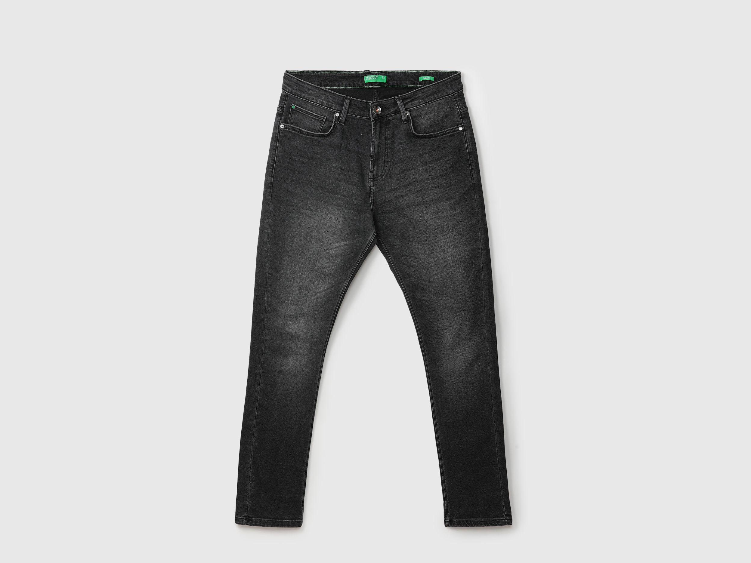 Men Solid Carrot Fit Jeans Black Benetton