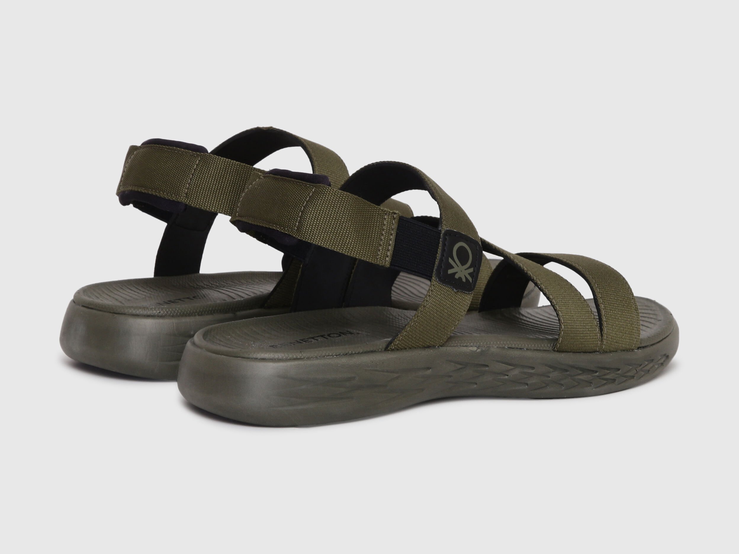 Ucb discount sandals mens