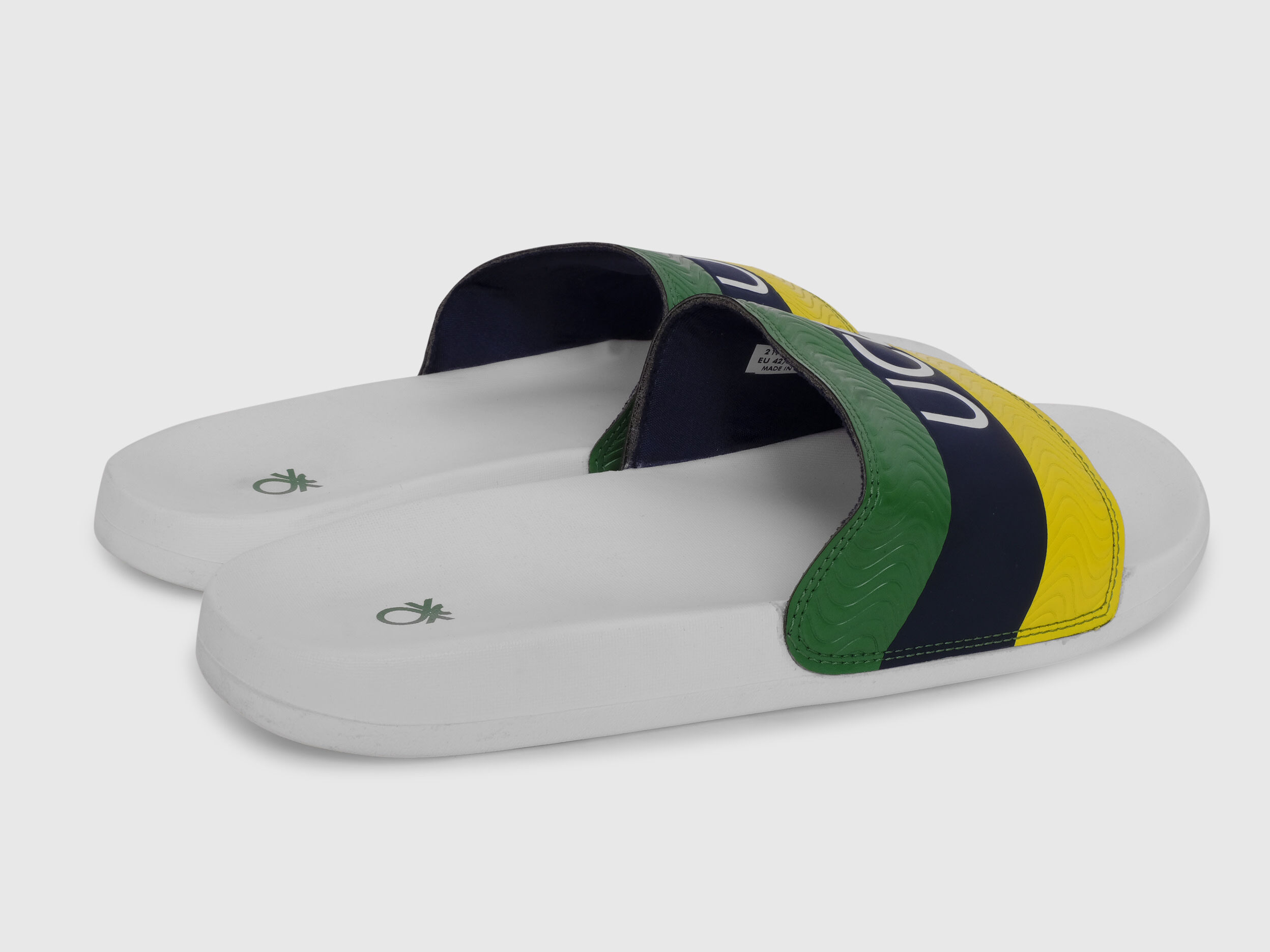 Slides With UCB Text White Benetton