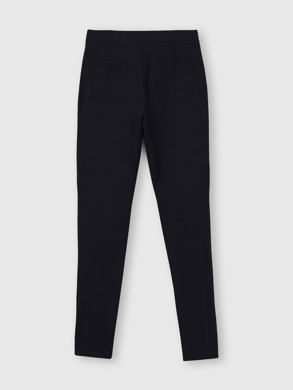Polyester Leggings in Cut and Sew Design image number 2