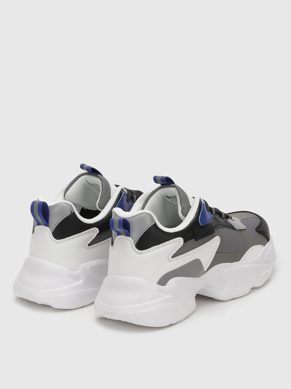 CHUNKY SOLE SNEAKER image number 2