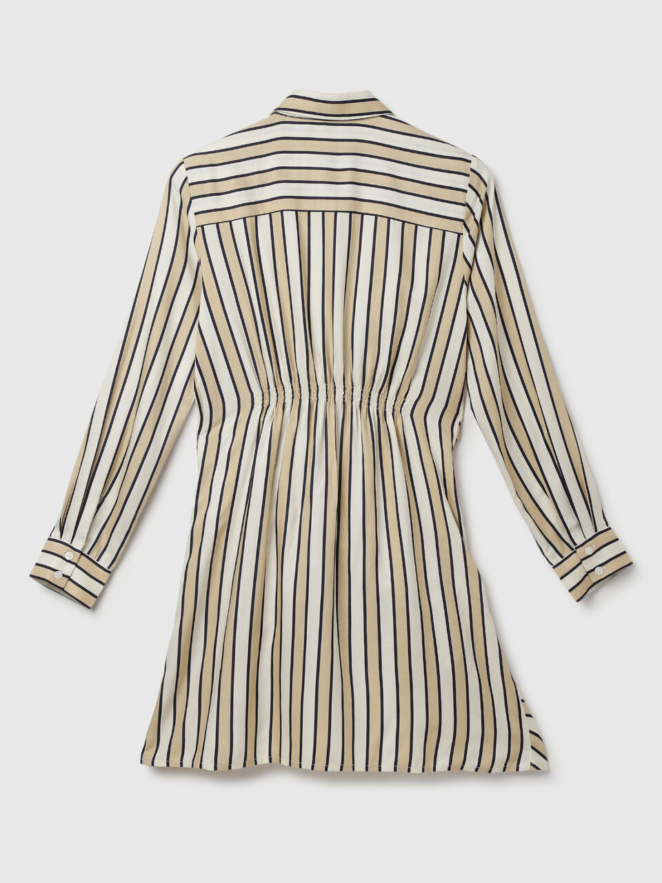 F/S SHORT DRESS WITH CYNCHING AT FRONT image number 2