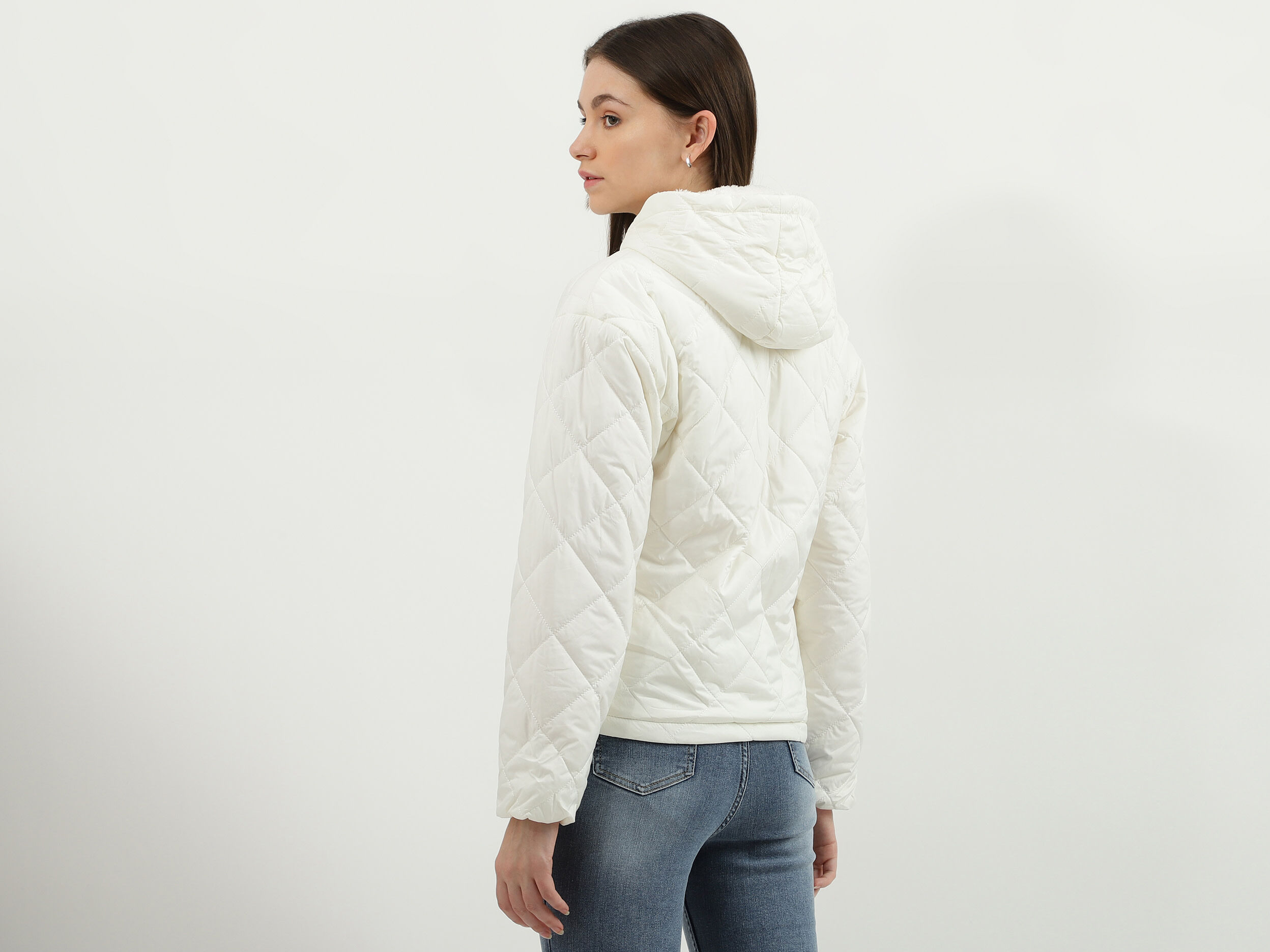 Women Quilted Hooded Neck Jacket - White | Benetton