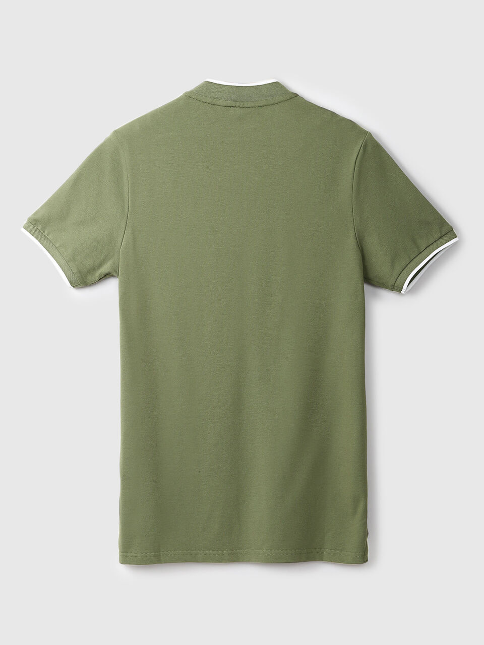 United Colors Of Benetton Johnny Collar T-Shirt image number 2