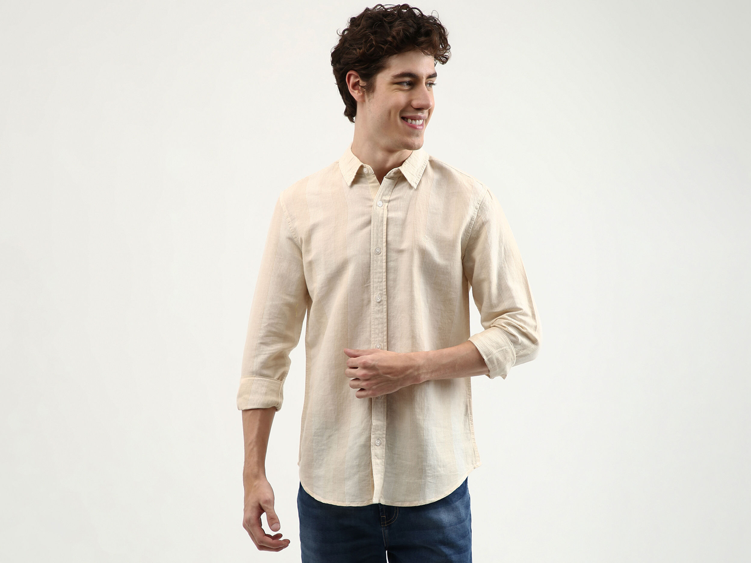 Swan Ribbon Shirt - HIAND