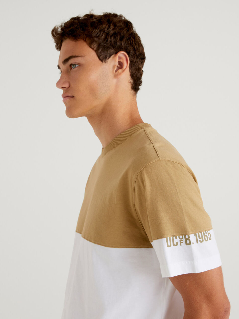 T-SHIRT image number null