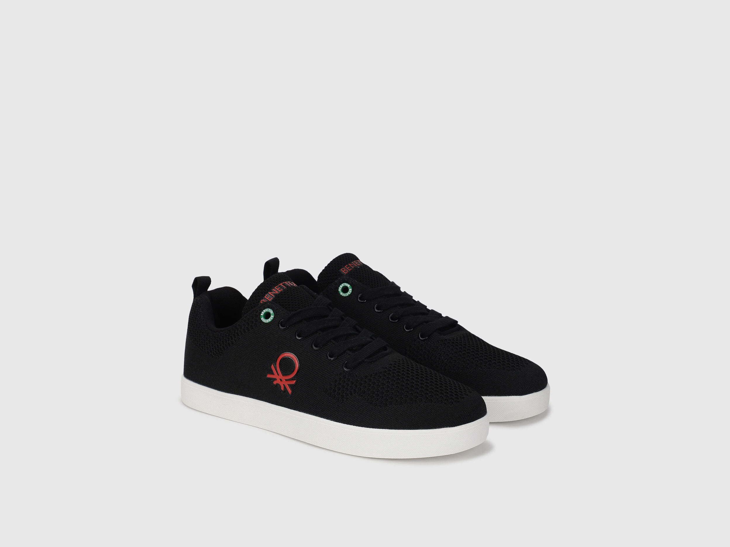 Knitted Solid Sneakers Black Benetton