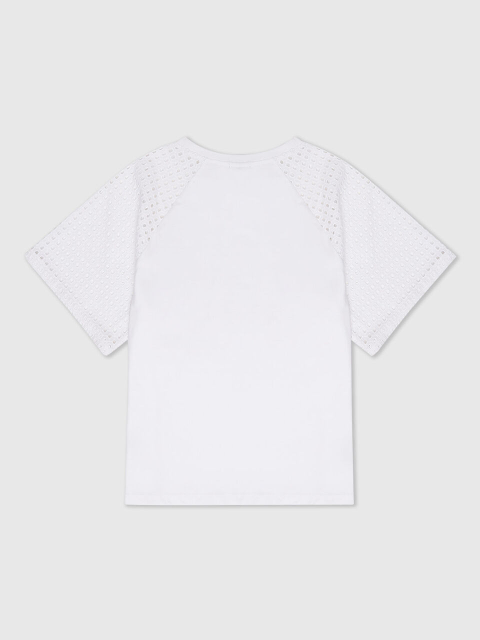 Short Sleeves Raglan Schiffli Knit Woven Top image number null