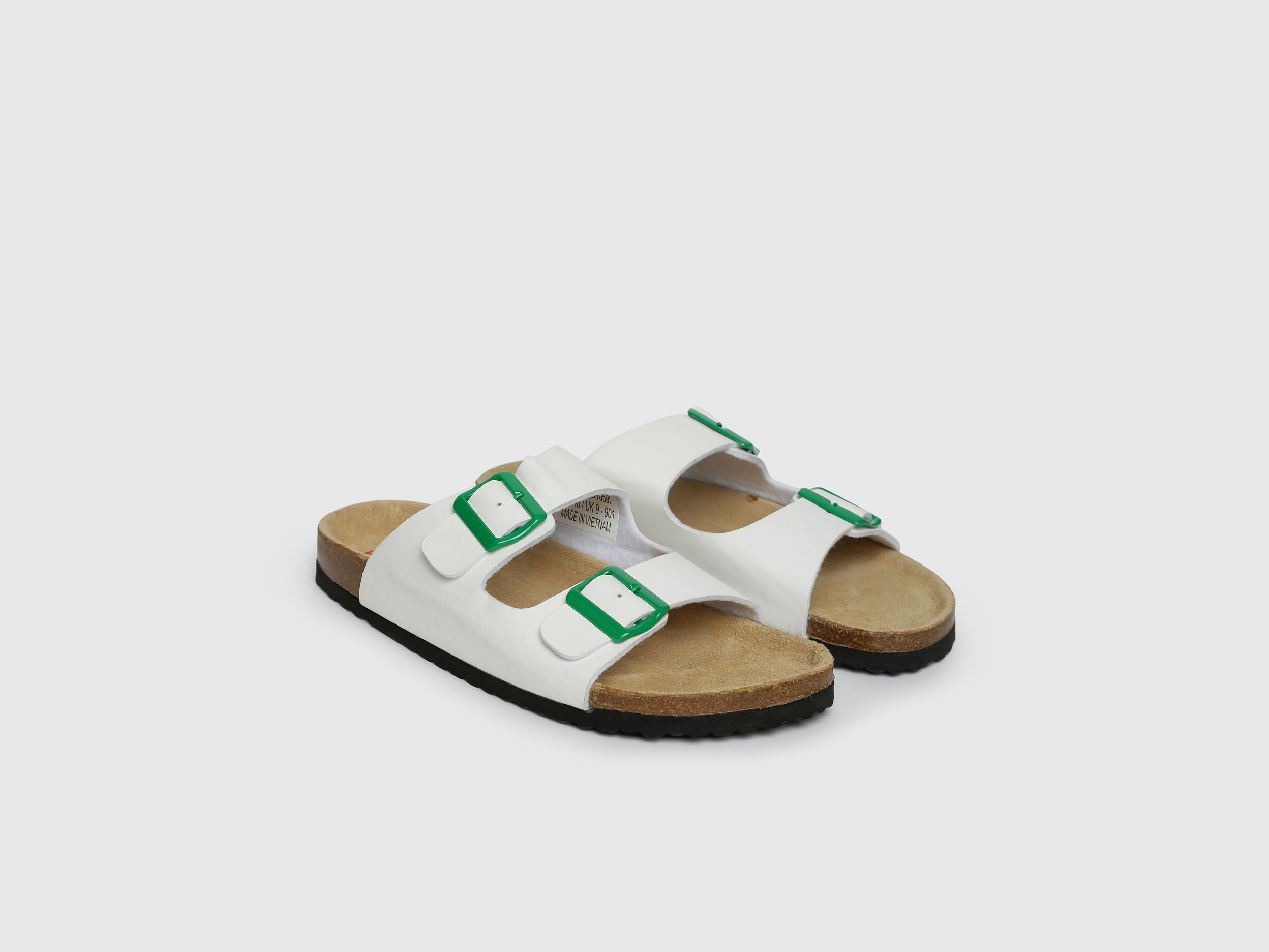 Men White Solid Leather Sandals White Benetton