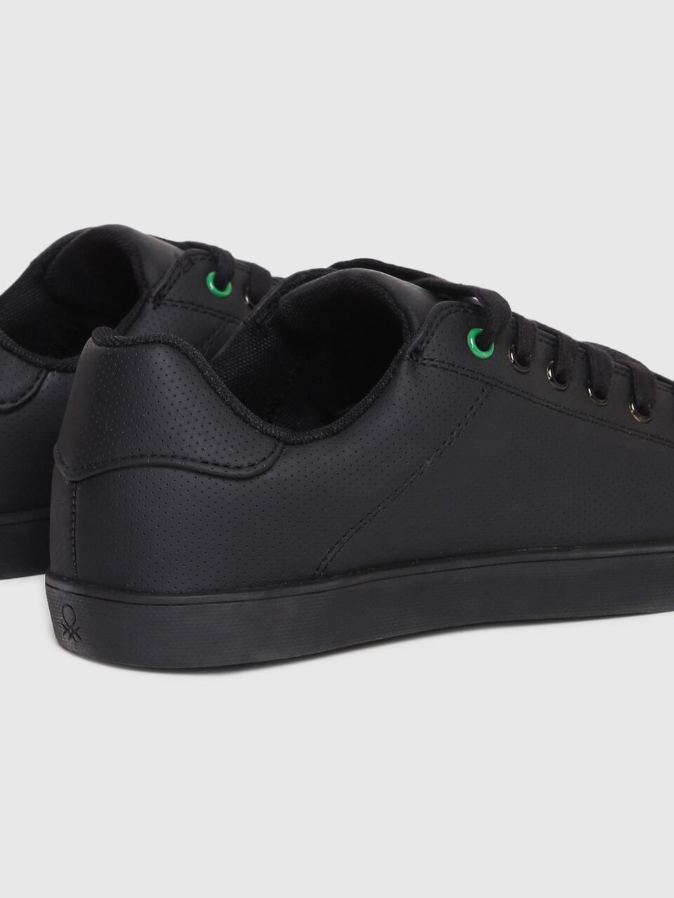 BASIC PU SNEAKER image number 2