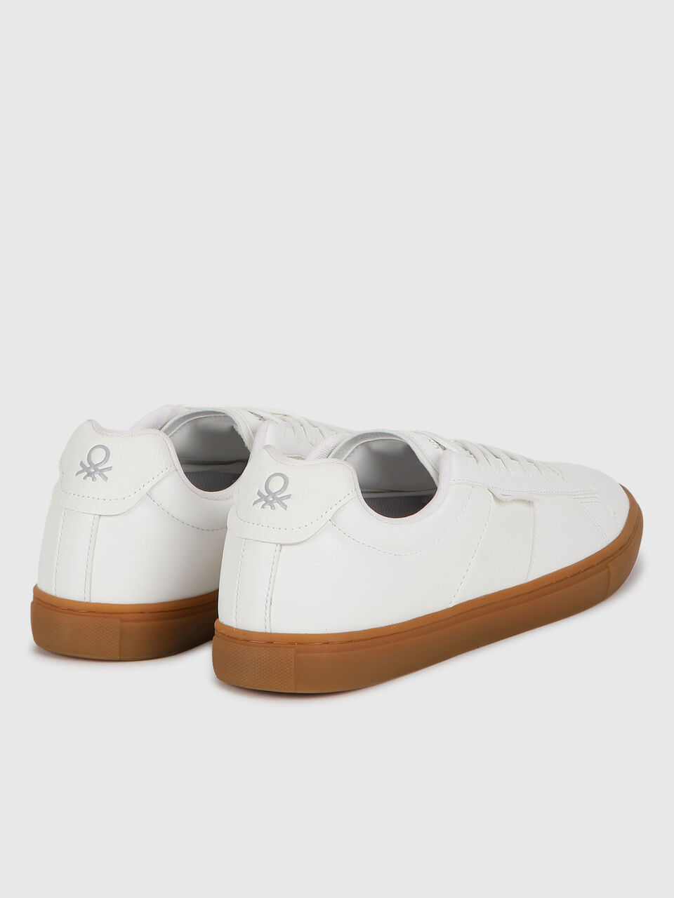 TONAL RECYCLED SOLE SNEAKER image number 2