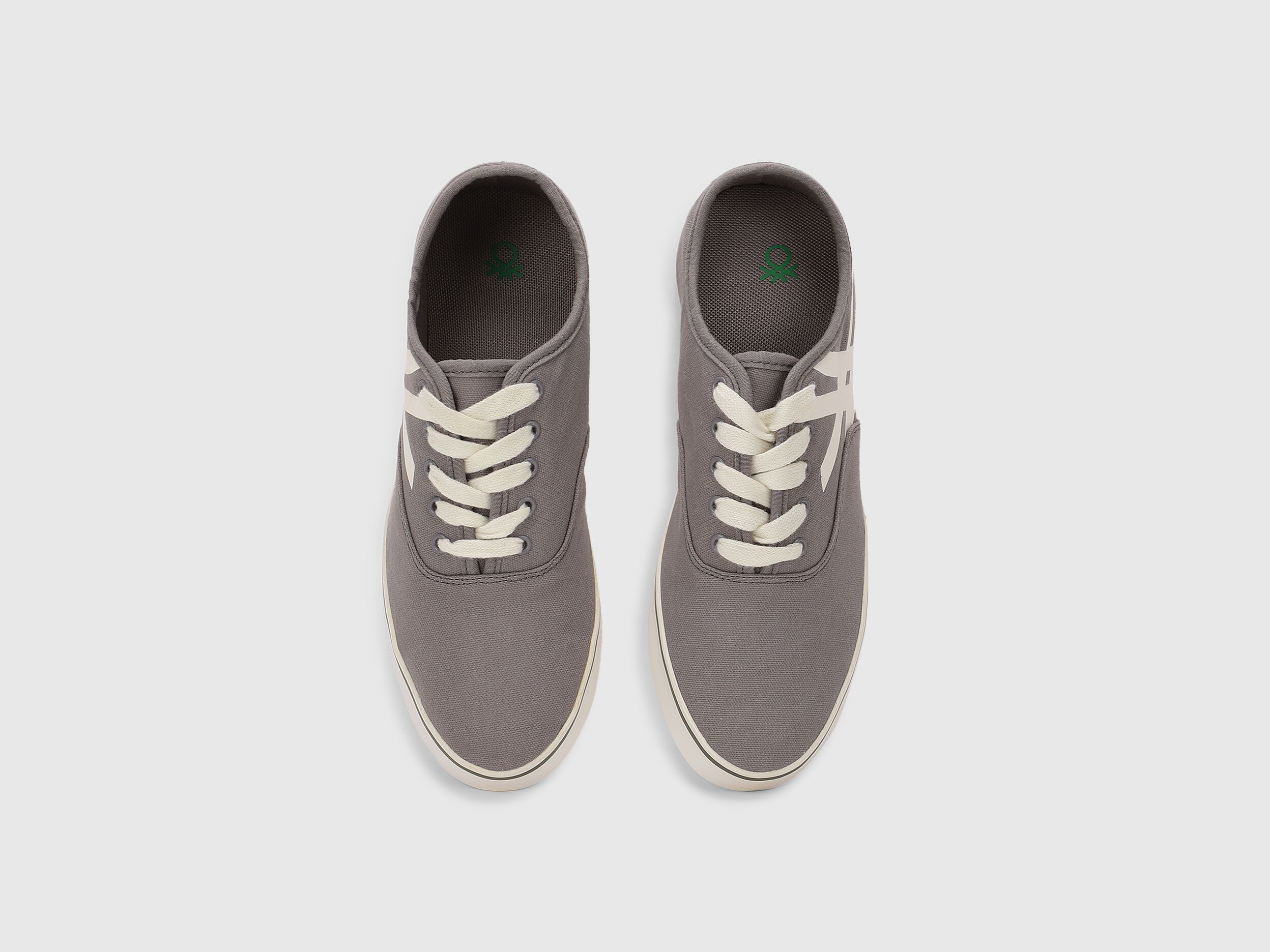 Men Textured Sneakers Dark Green Benetton