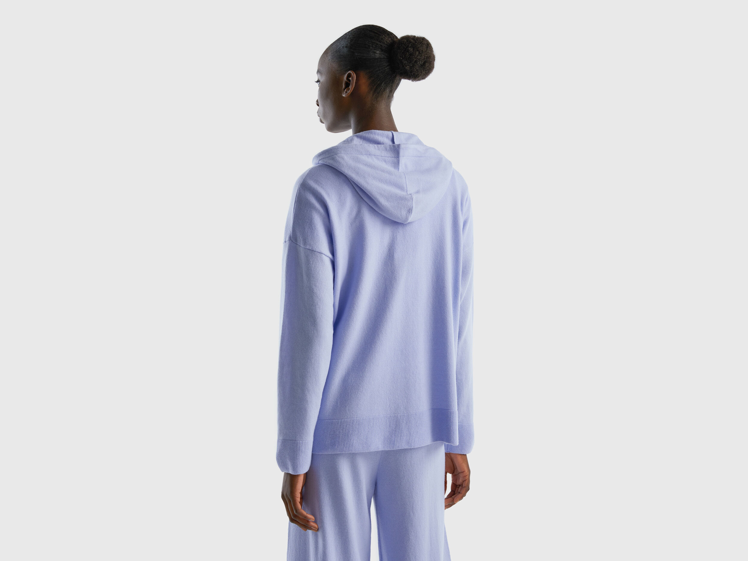 Light blue new arrivals ladies sweater