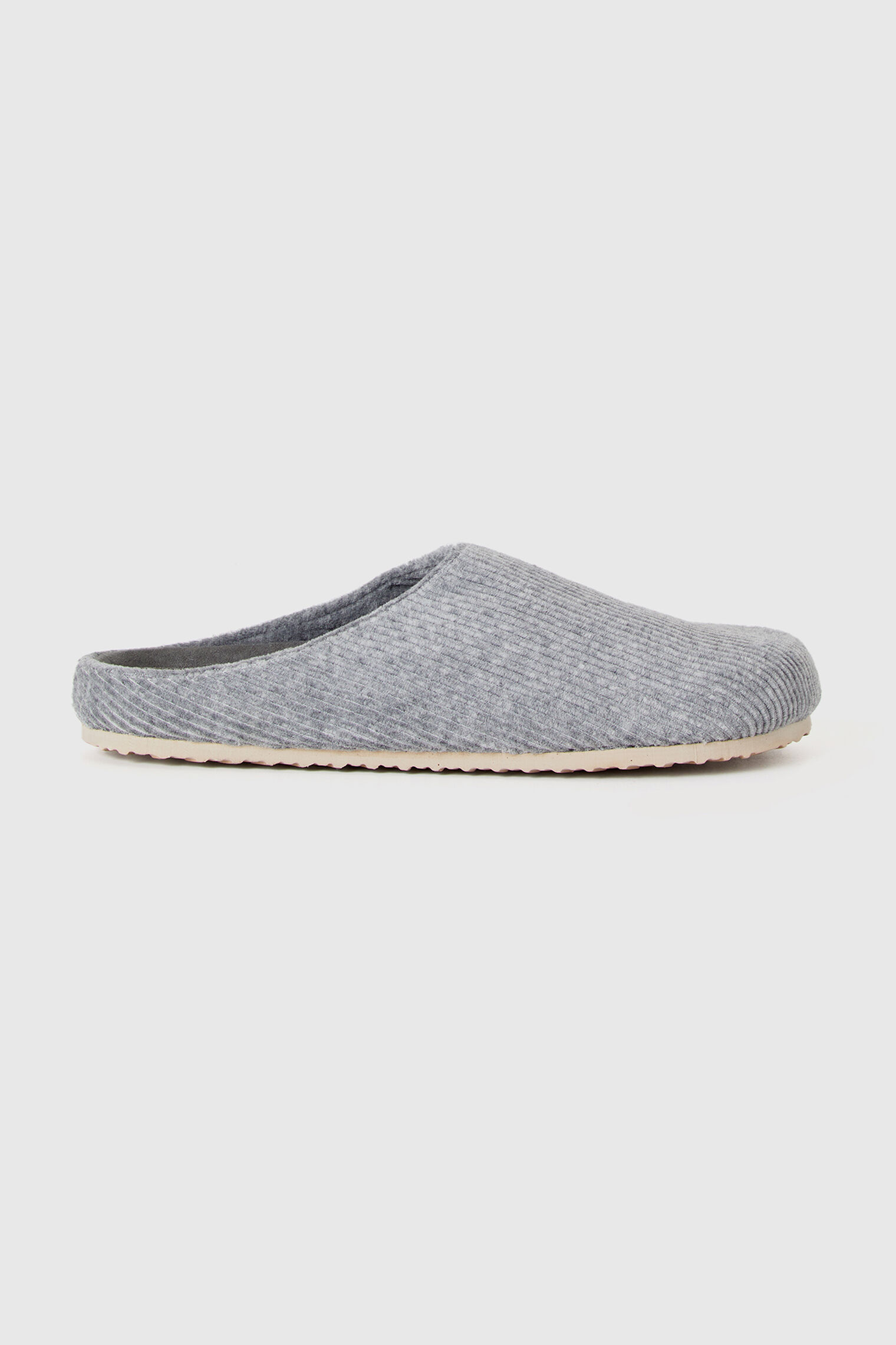 benetton slippers