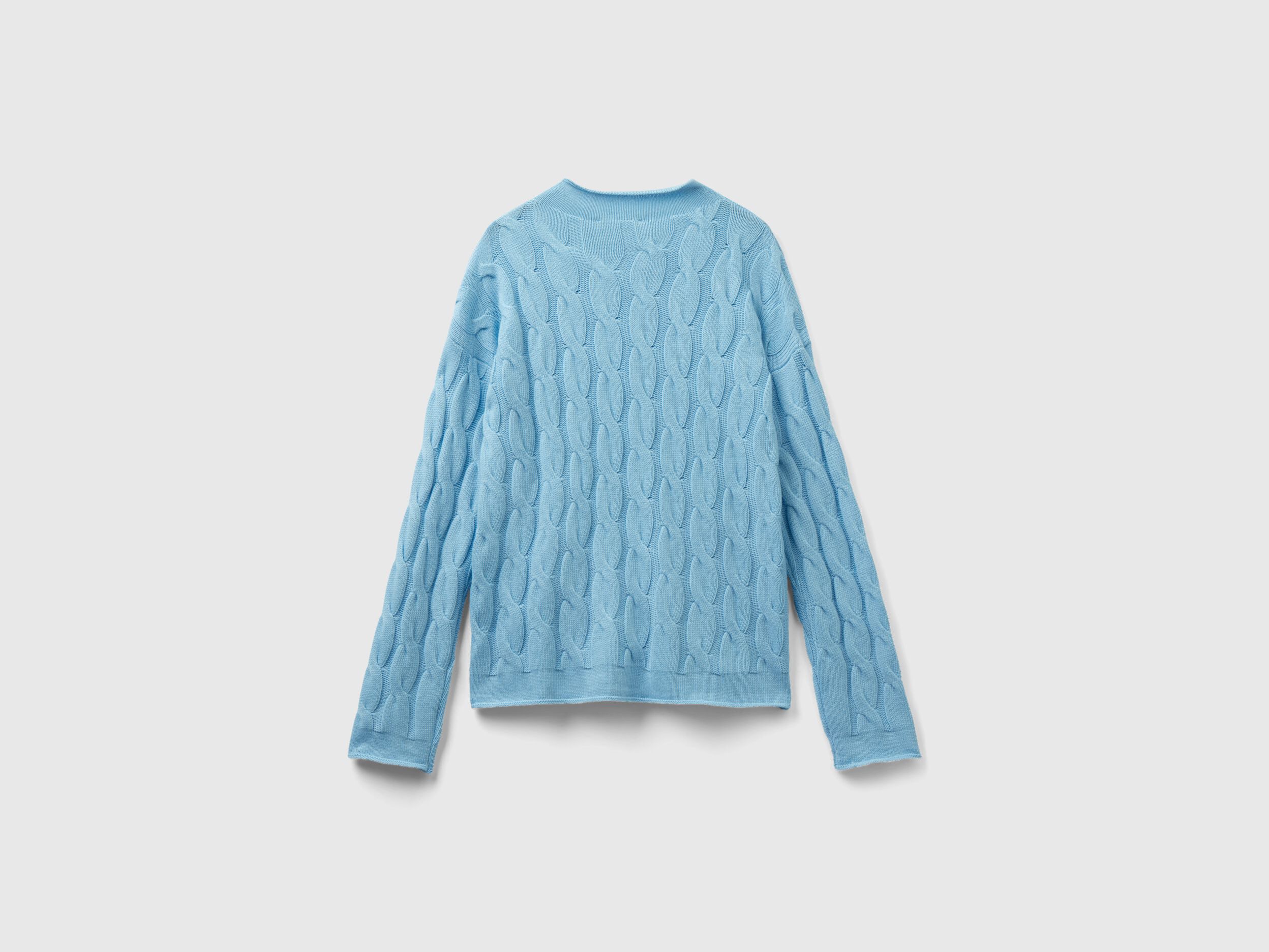 Light blue knit sweater hotsell