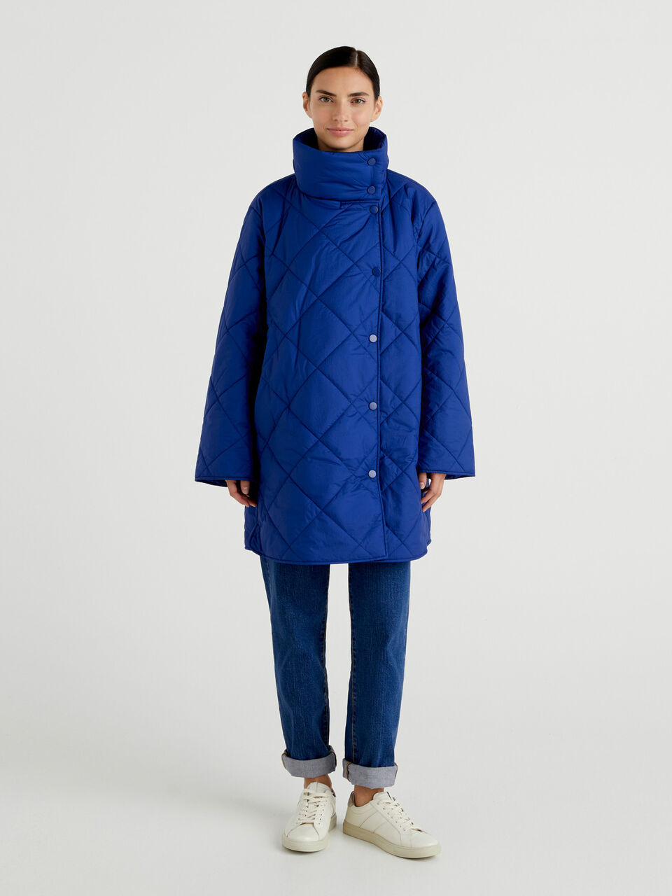 Quilted jacket with high collar - Dark Blue | Benetton