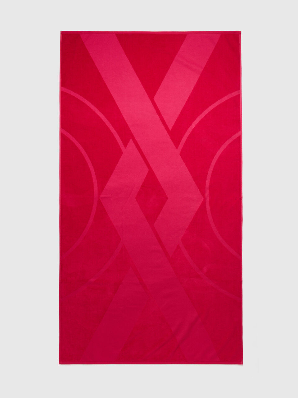 Beach towel with jacquard logo