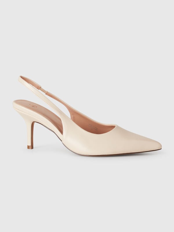 Beige pump with heel Women
