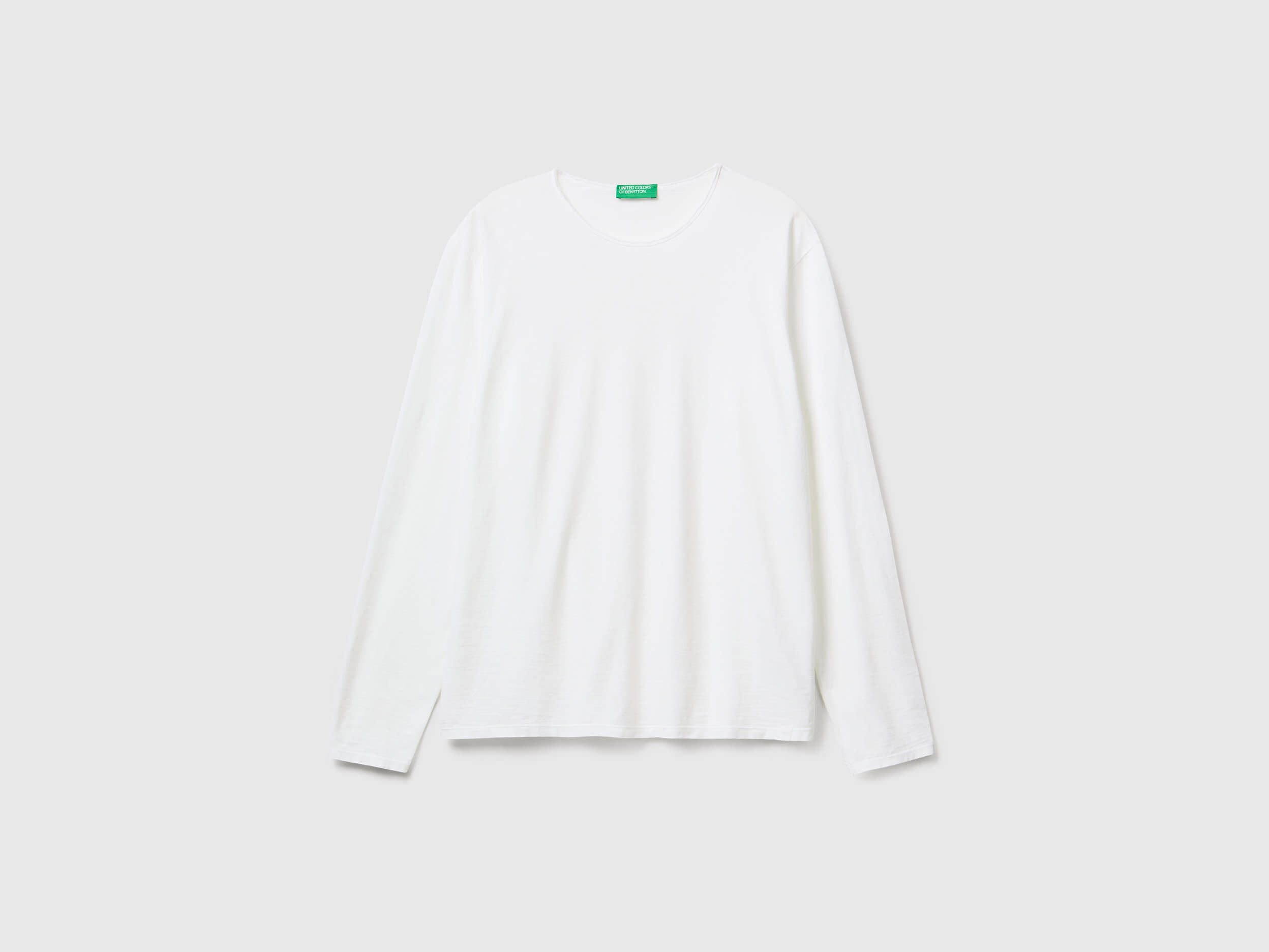 White t shirt coloured sleeves deals