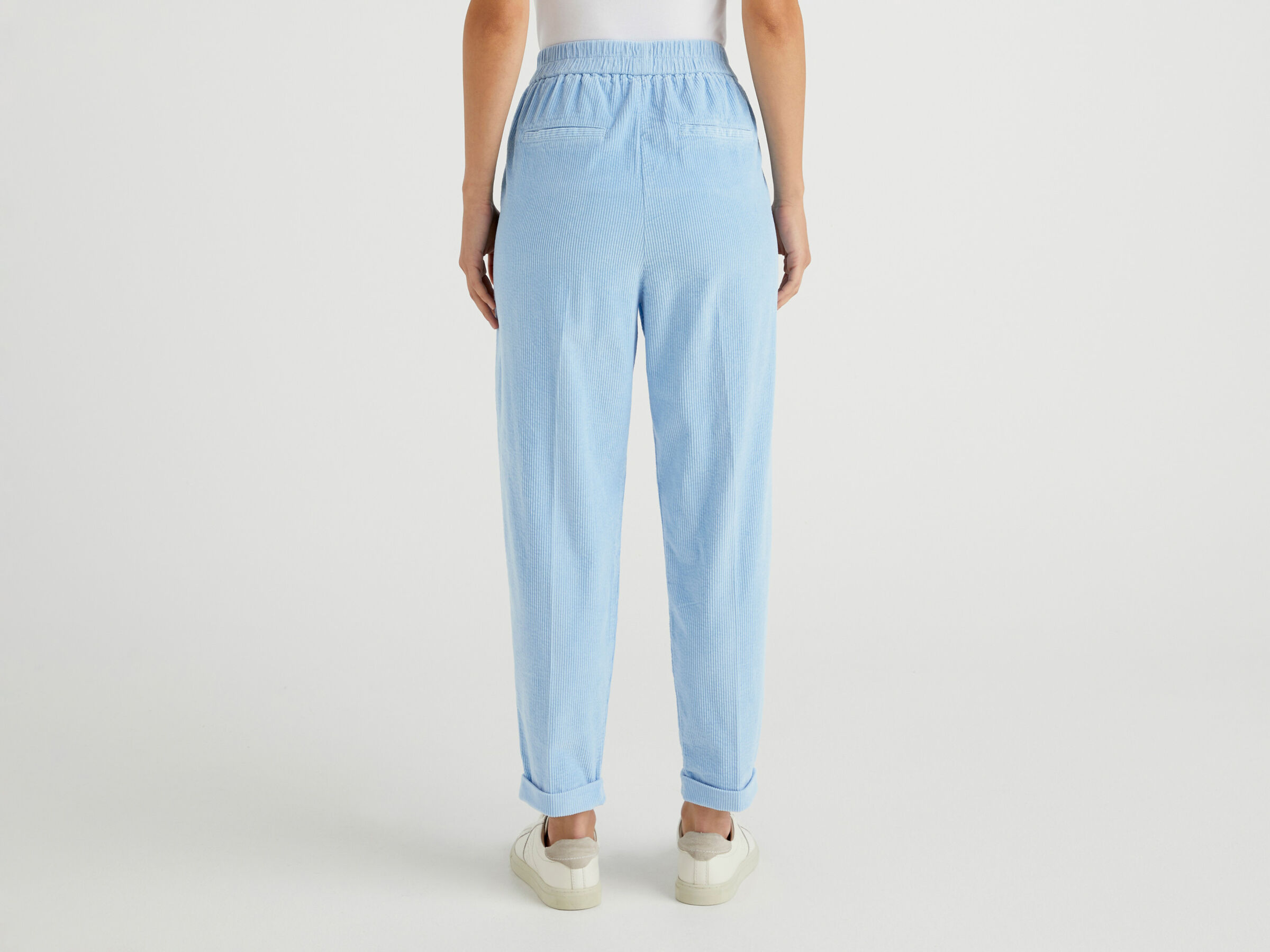 ucb chinos