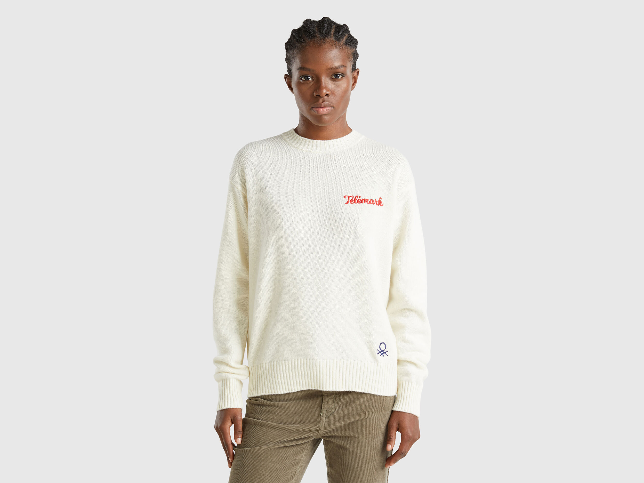 Wool blend sweater with ski graphic - Creamy White | Benetton Wool blend sweater with ski graphic - Creamy White | Benetton