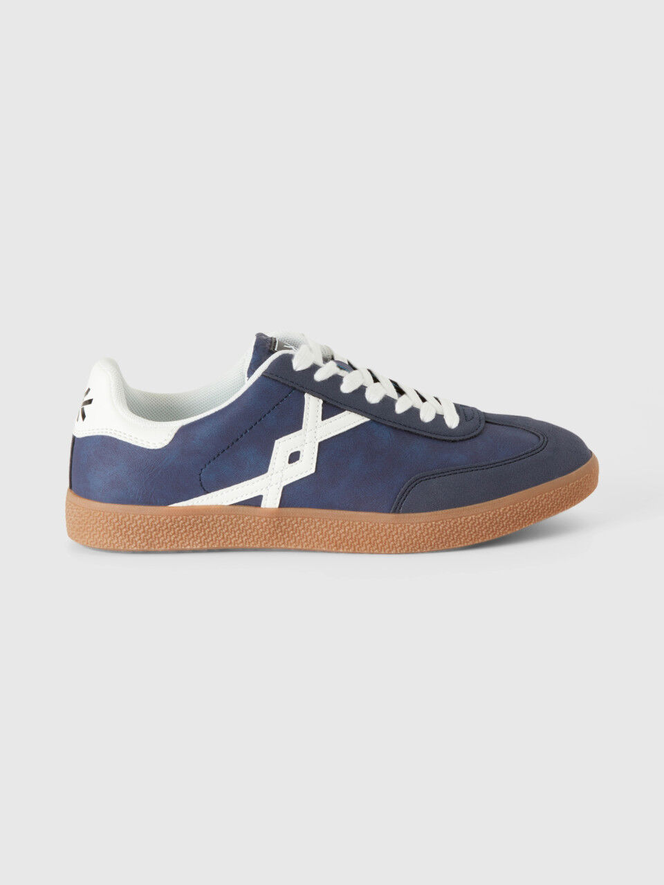 Benetton blue sneakers store