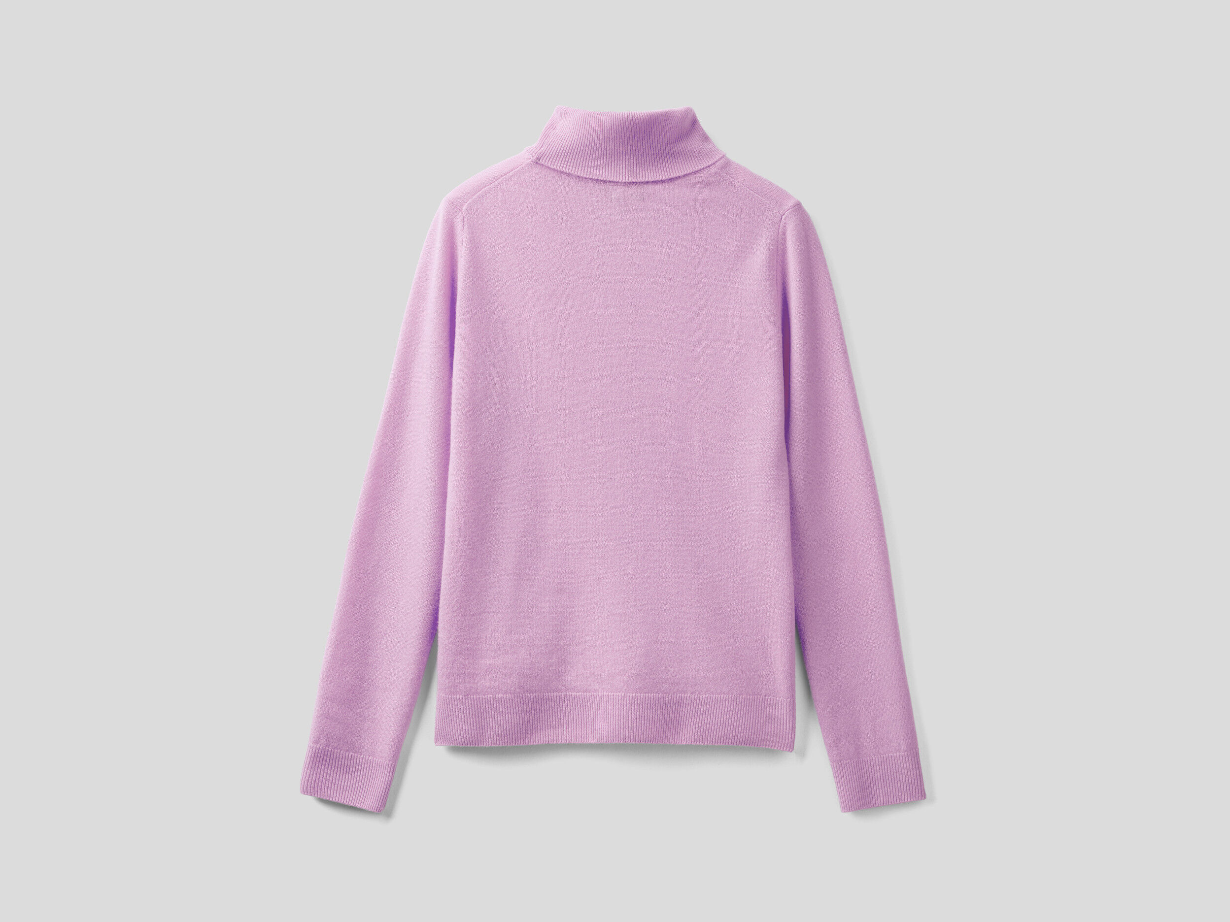 Lilac turtleneck sweater in pure Merino wool Lilac Benetton