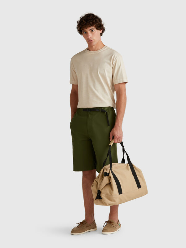 Cargo bermudas with strap Men
