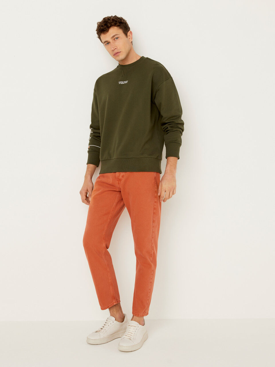 Mens Carrot Fit Jeans New Collection 2023  Benetton