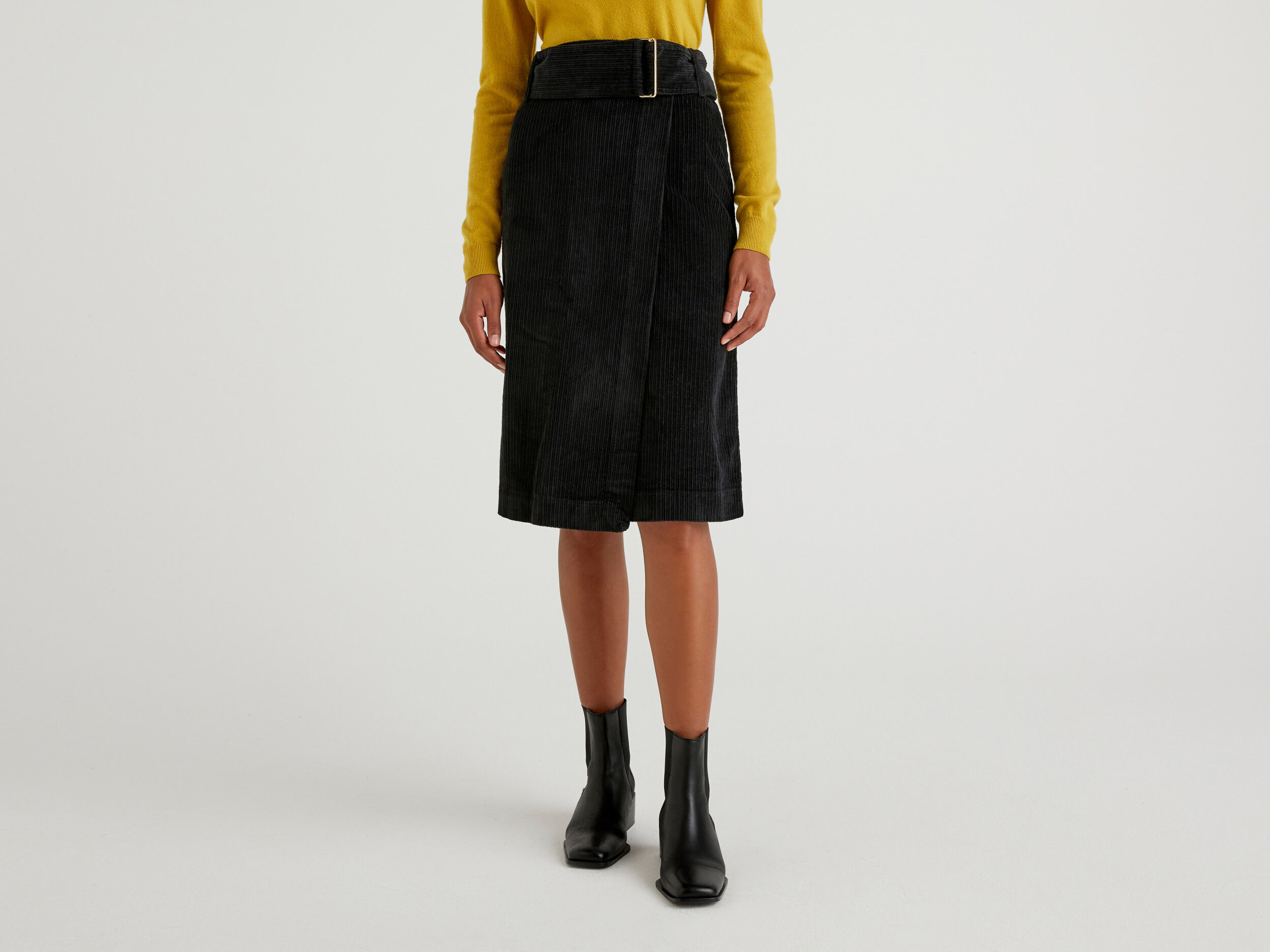 High waisted velvet skirt Black Benetton