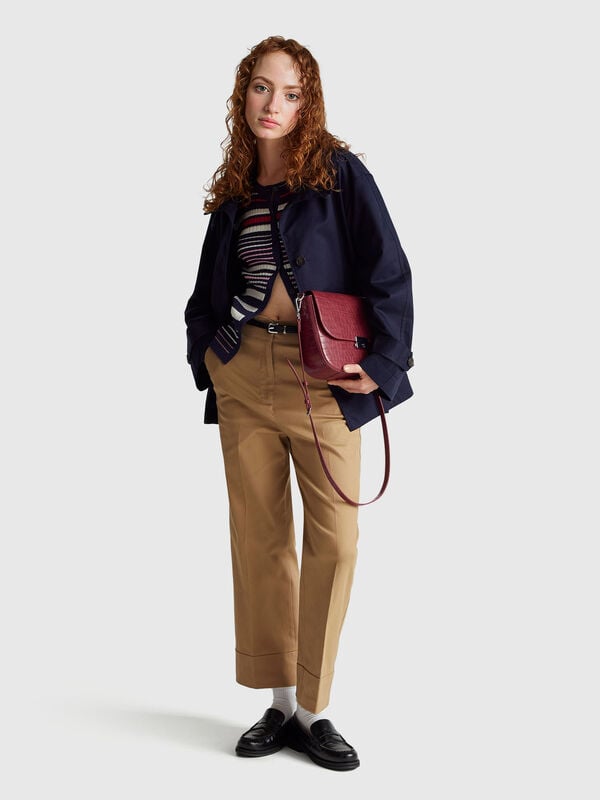 Pantalones rectos con puños Pantalones rectos con puños Mujer
