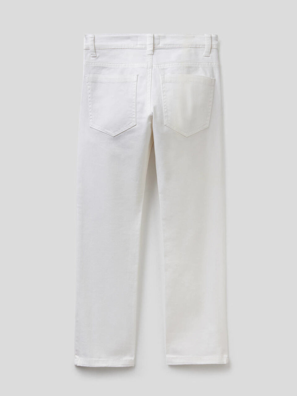 Pantalón ceñido con cinco bolsillos image number 2
