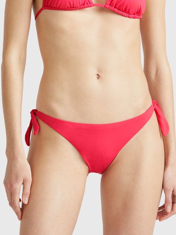 Braguita de baño con lazos laterales Mujer