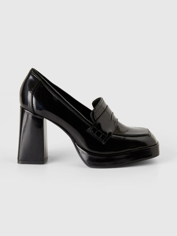 Mocassins with heel and platform Women