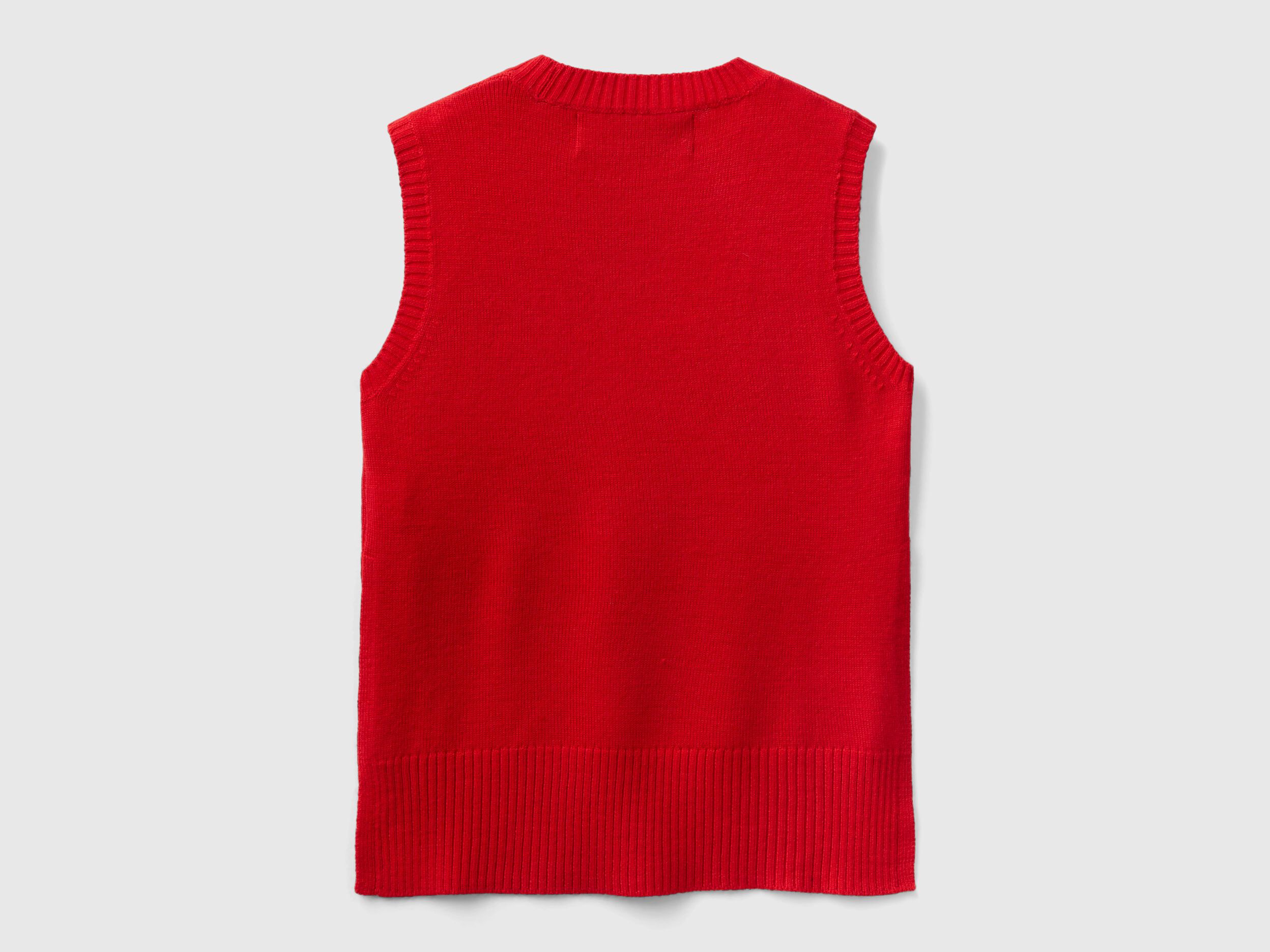 Red knitted vest outlet