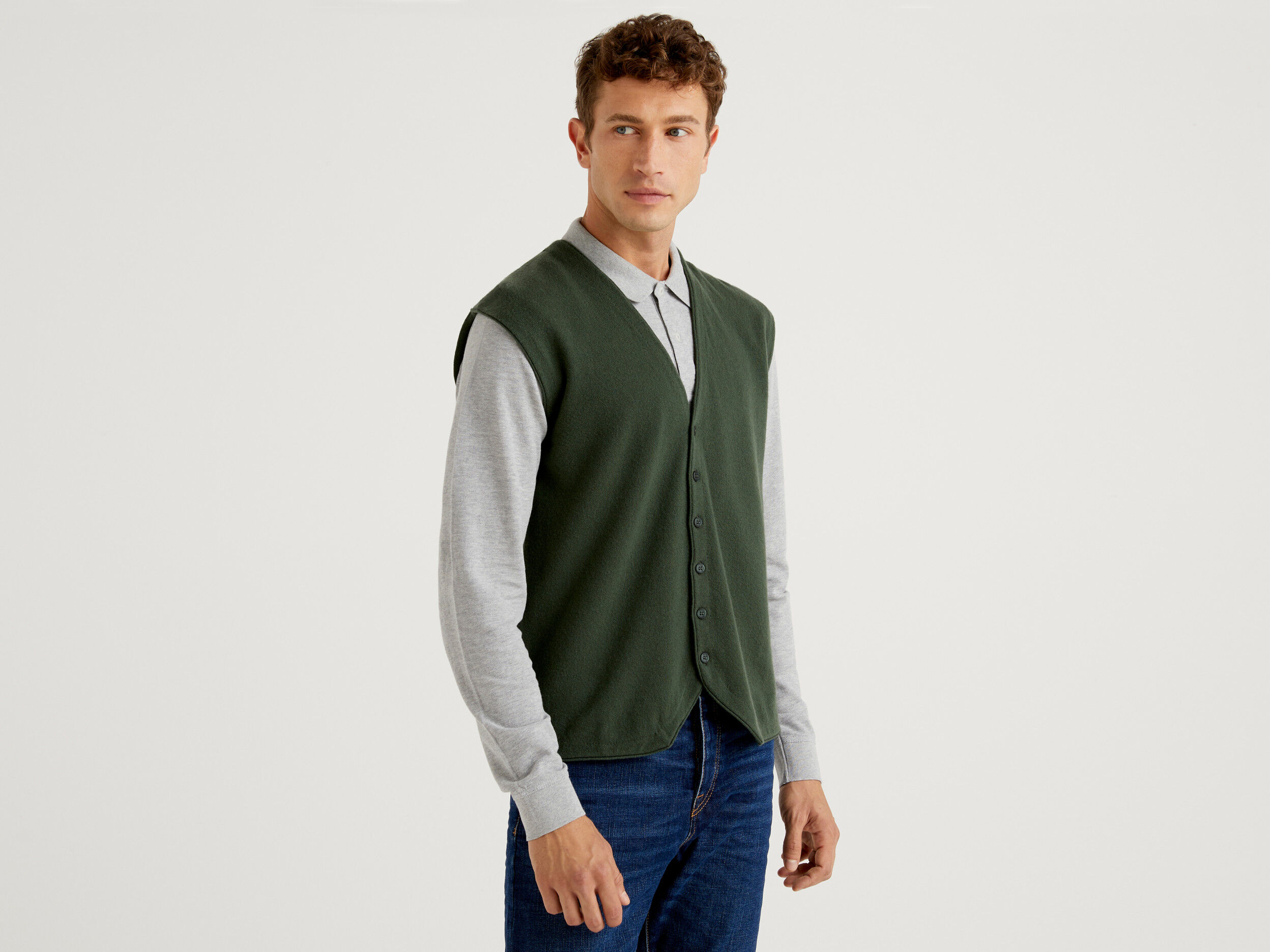 Vest in 100 Merino wool with buttons Military Green Benetton