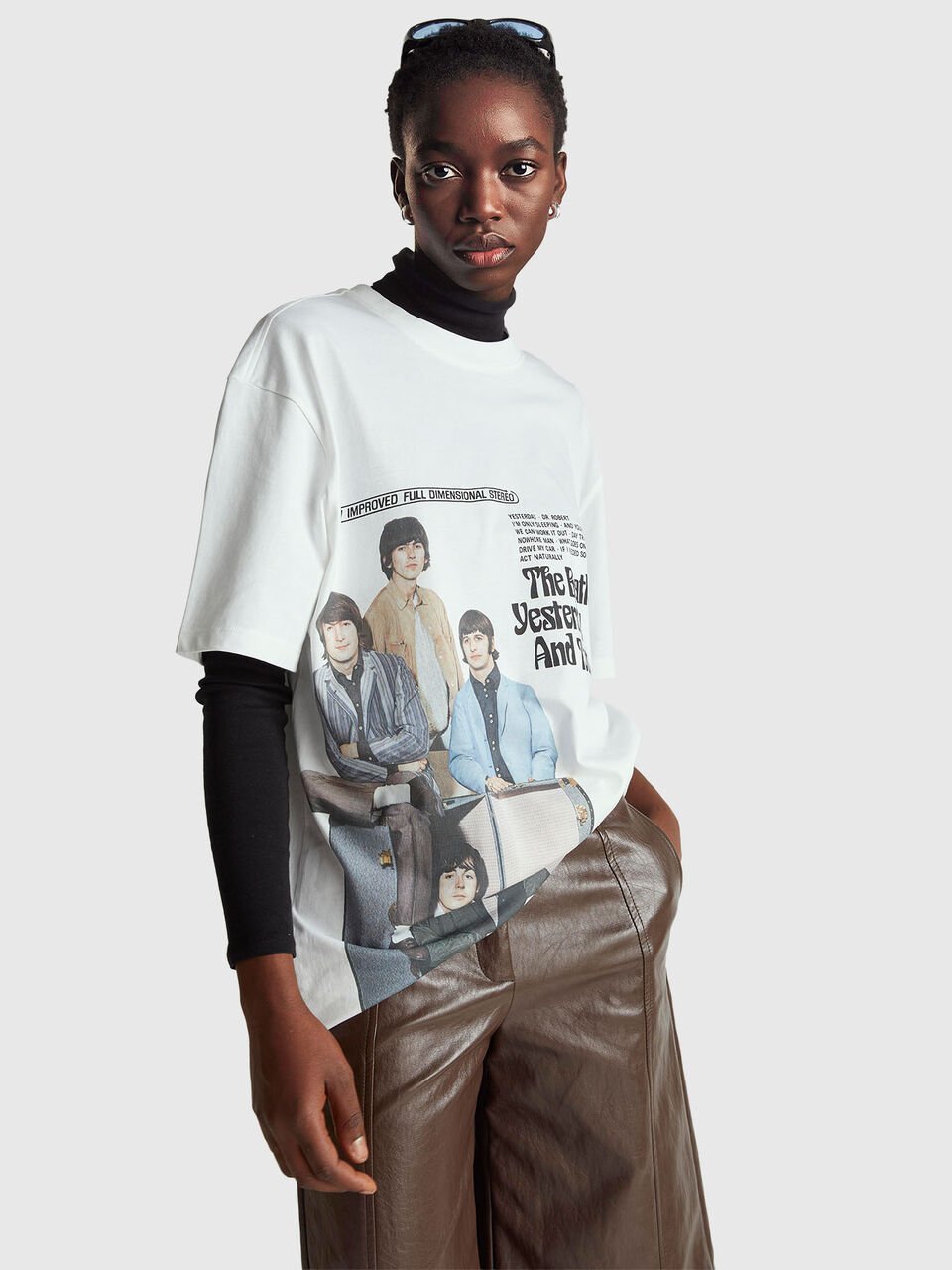 T-SHIRT image number null