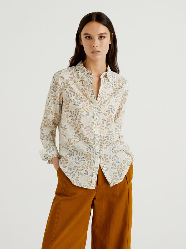 Camisa crema con estampado botánico de 100 % algodón Mujer