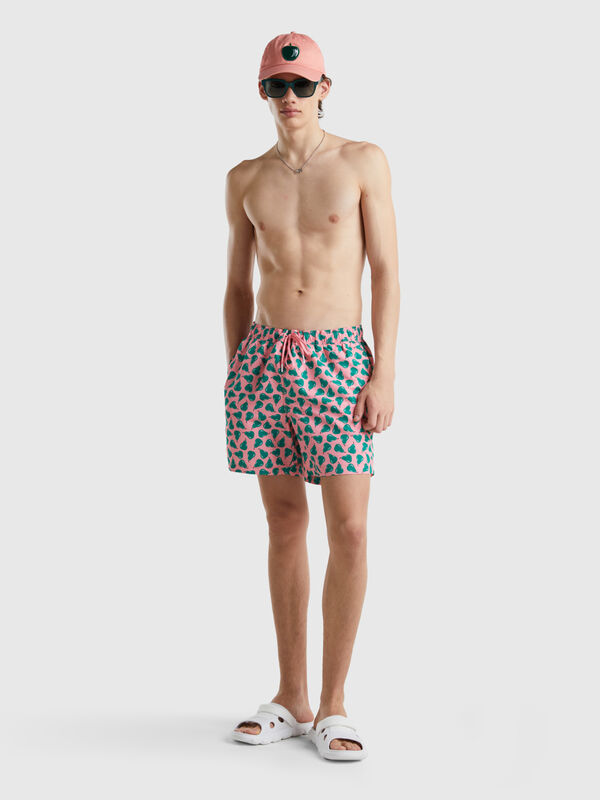 Pink swim trunks with pear pattern Men