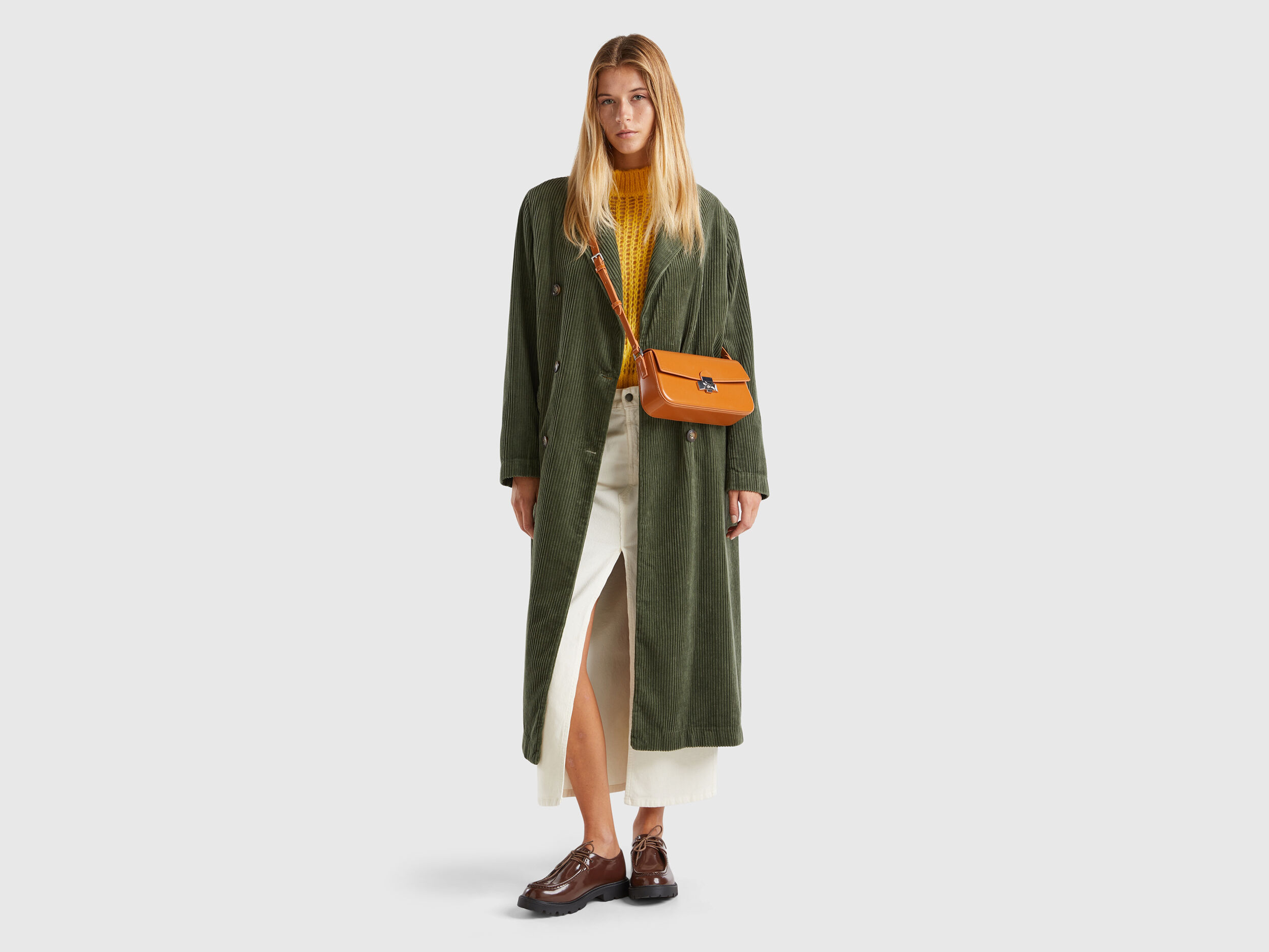Double-breasted velvet trench coat - Military Green | Benetton