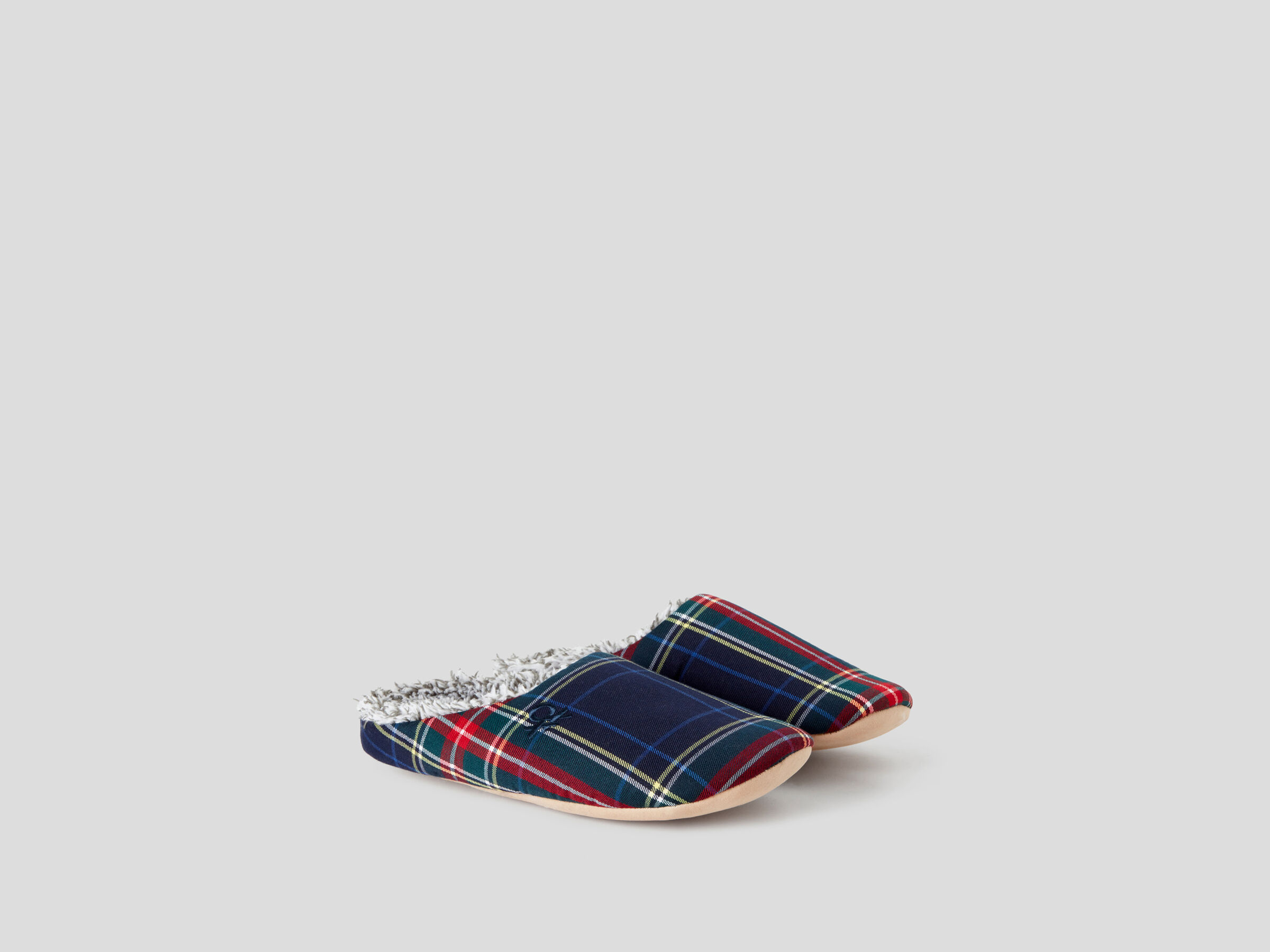 Lined slippers image number 2