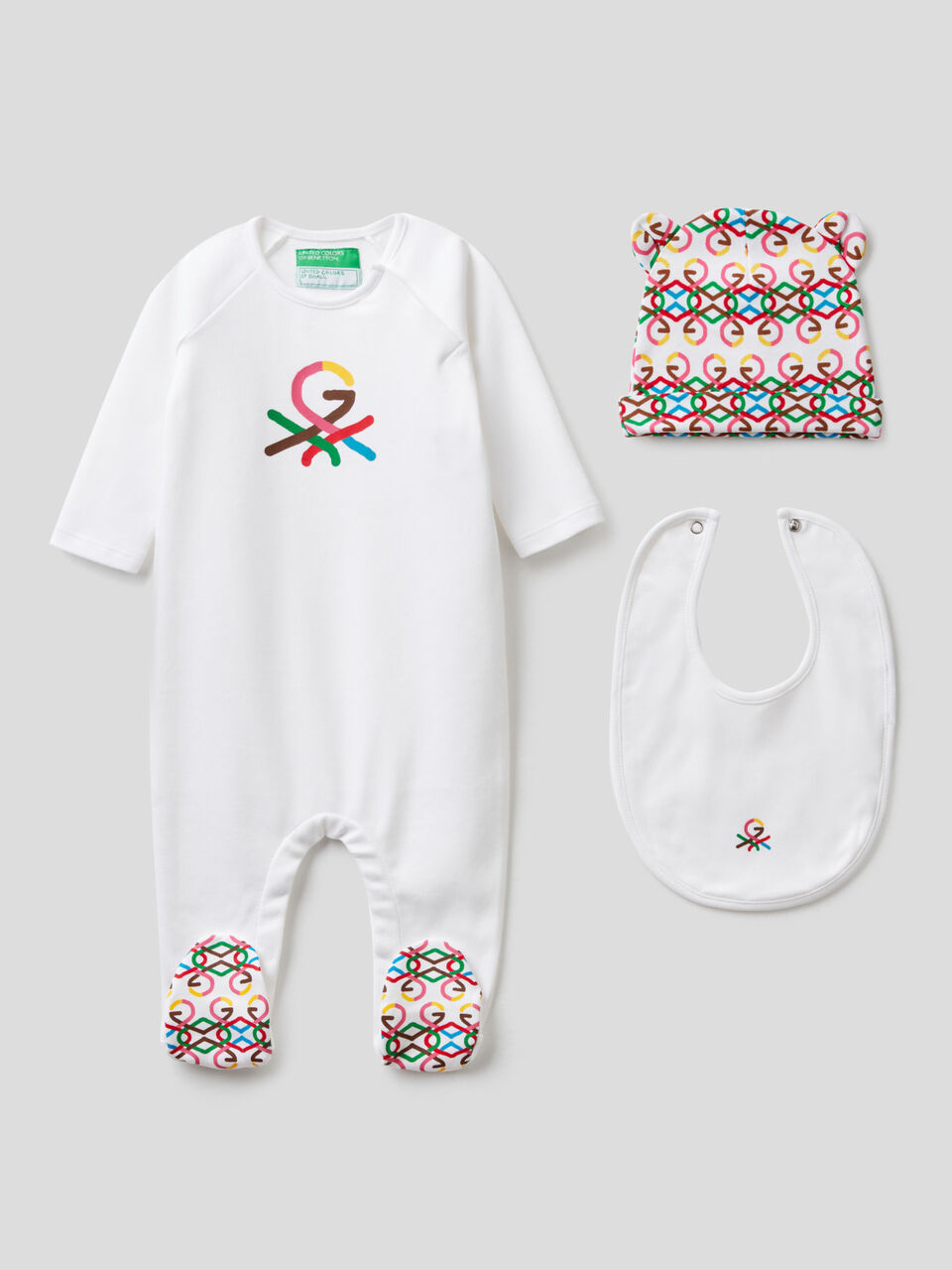 White baby set with logo by Ghali image number 1