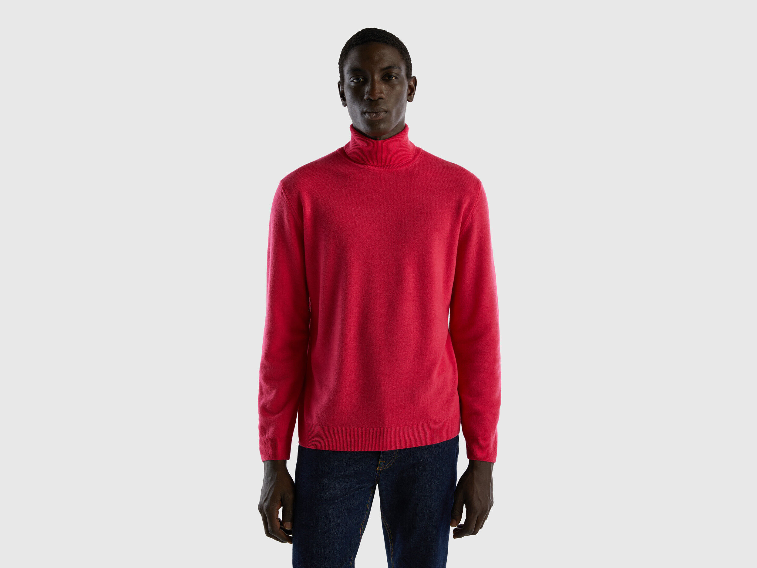Fuchsia top turtleneck sweater