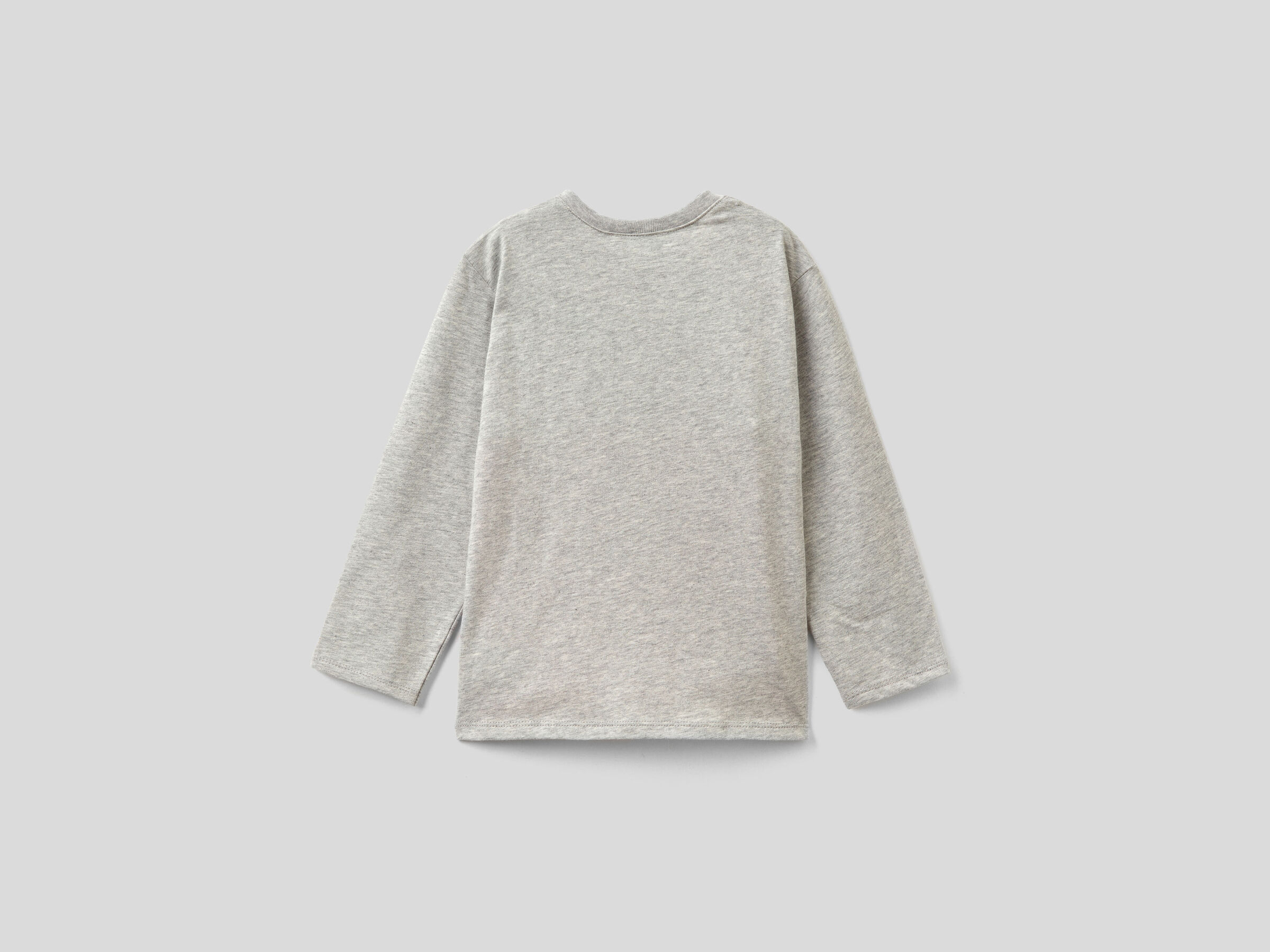 Two-tone t-shirt image number 2