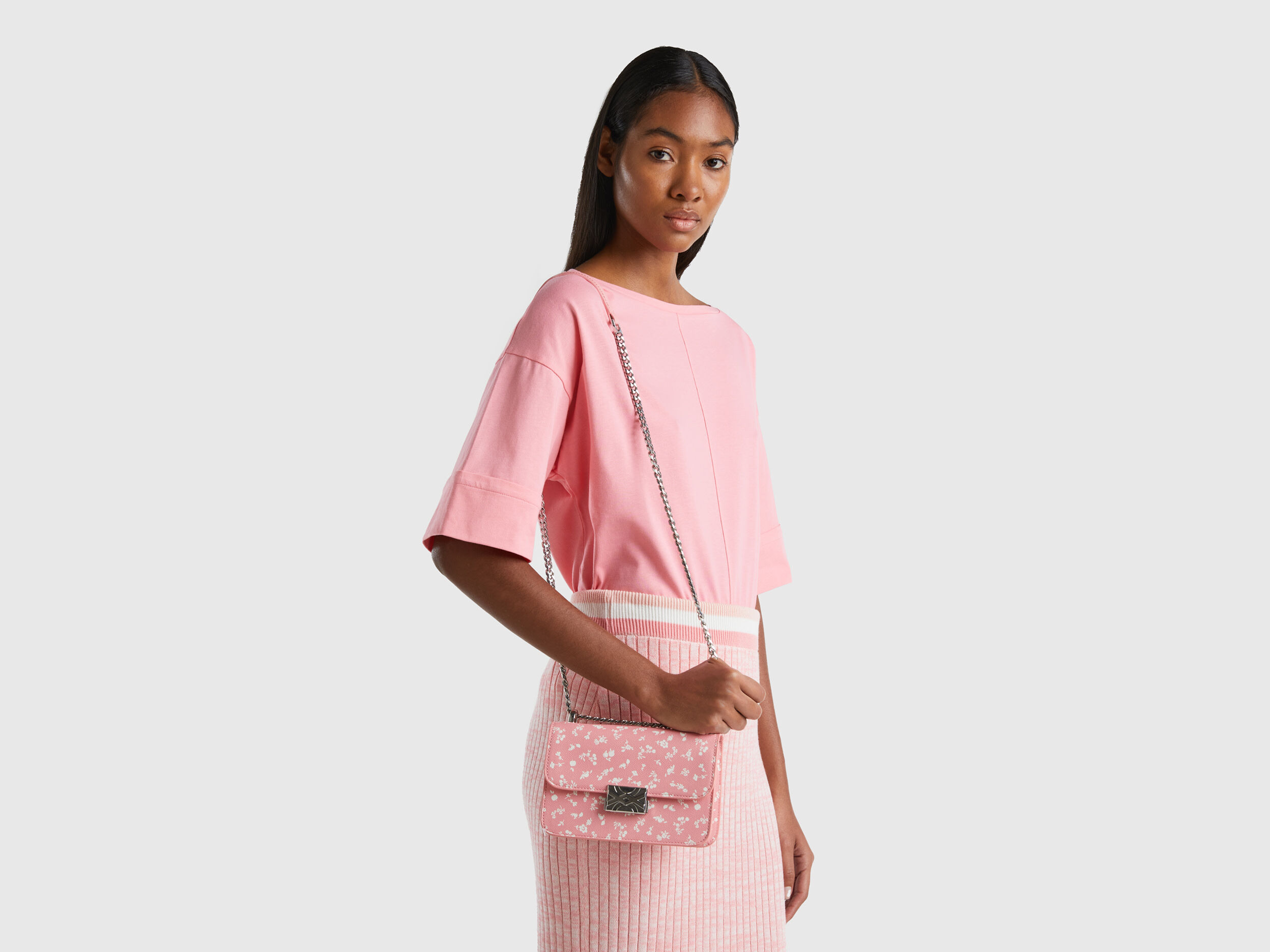 Valentino pink discount velvet bag
