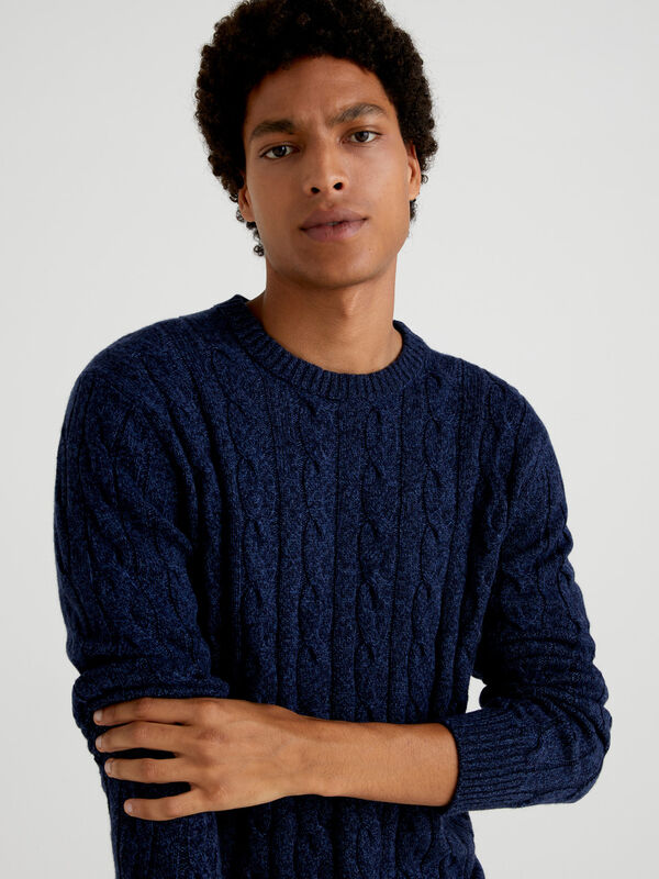 Cable knit sweater in cashmere blend Men