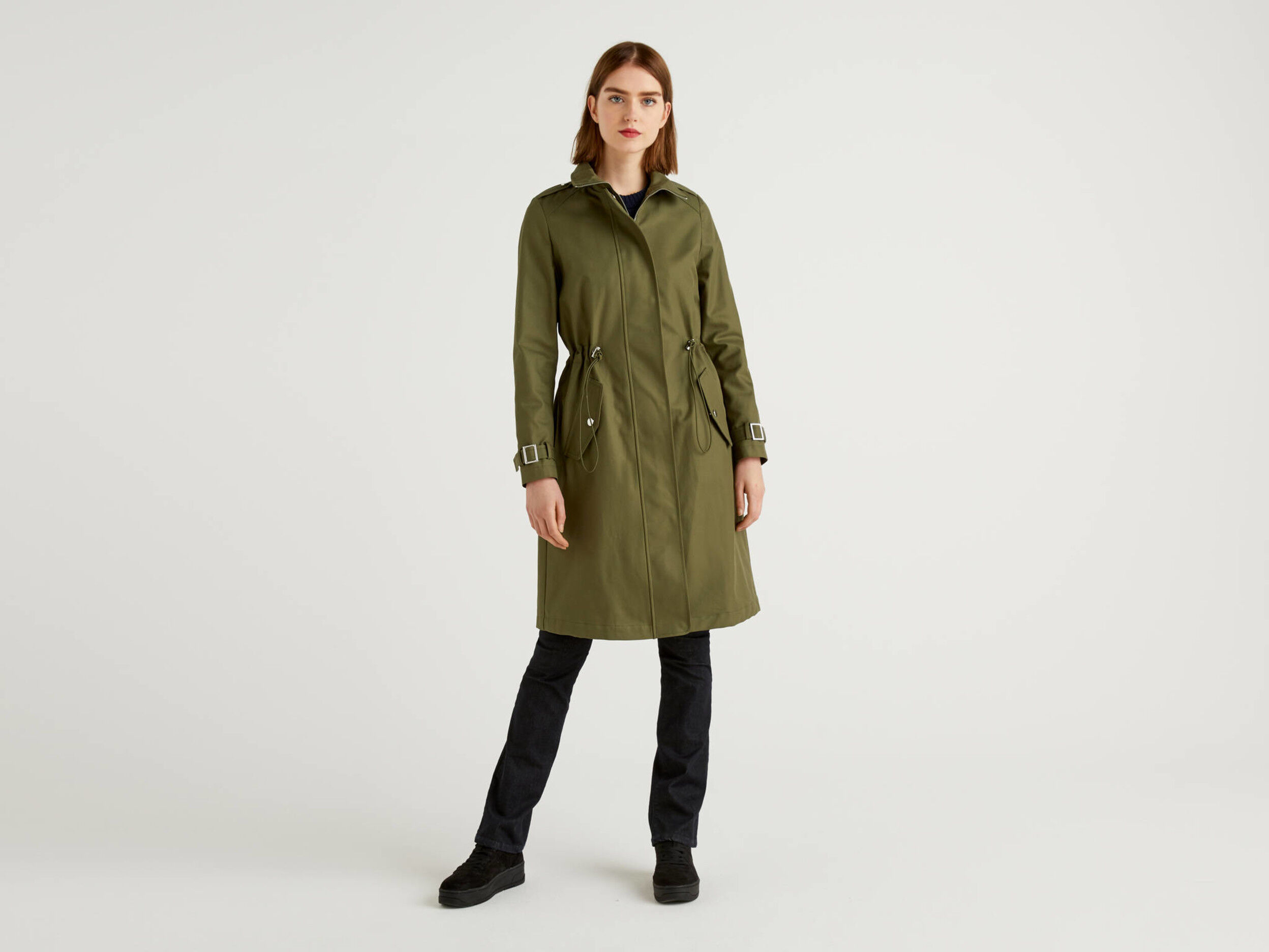 Benetton_21P_25DY5K2U5_95A_F_Full_PDP_h.jpg?sw=768&sh=1024